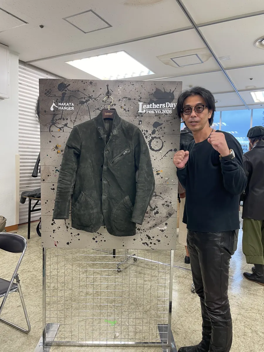 フォトブースで撮影したレザージャケット