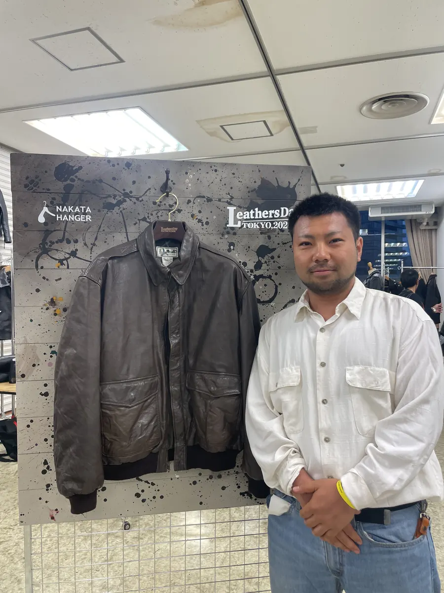 フォトブースで撮影したレザージャケット