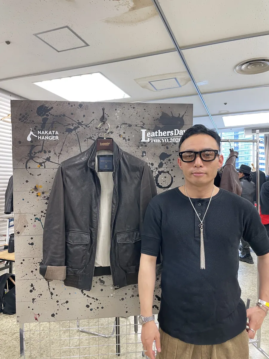 フォトブースで撮影したレザージャケット